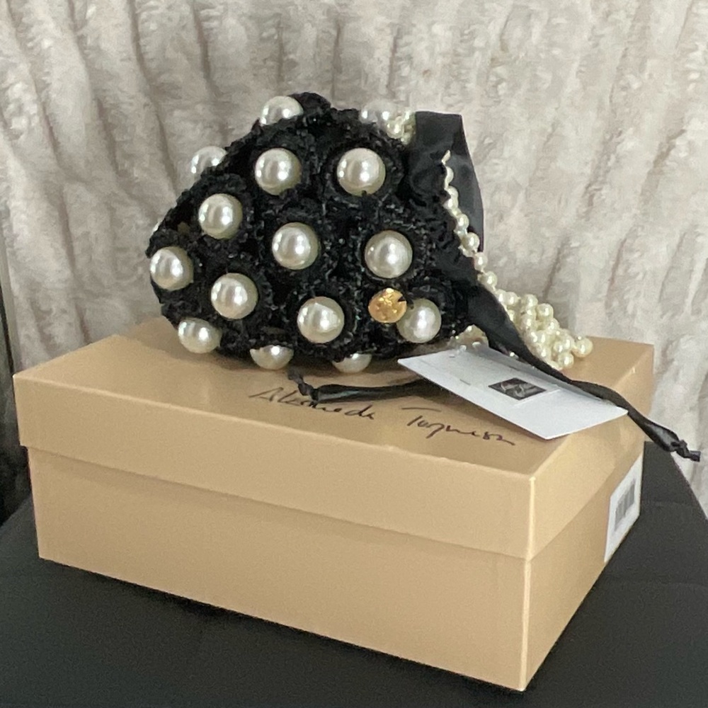 Alameda Turquesa Mini Hana Black Bag